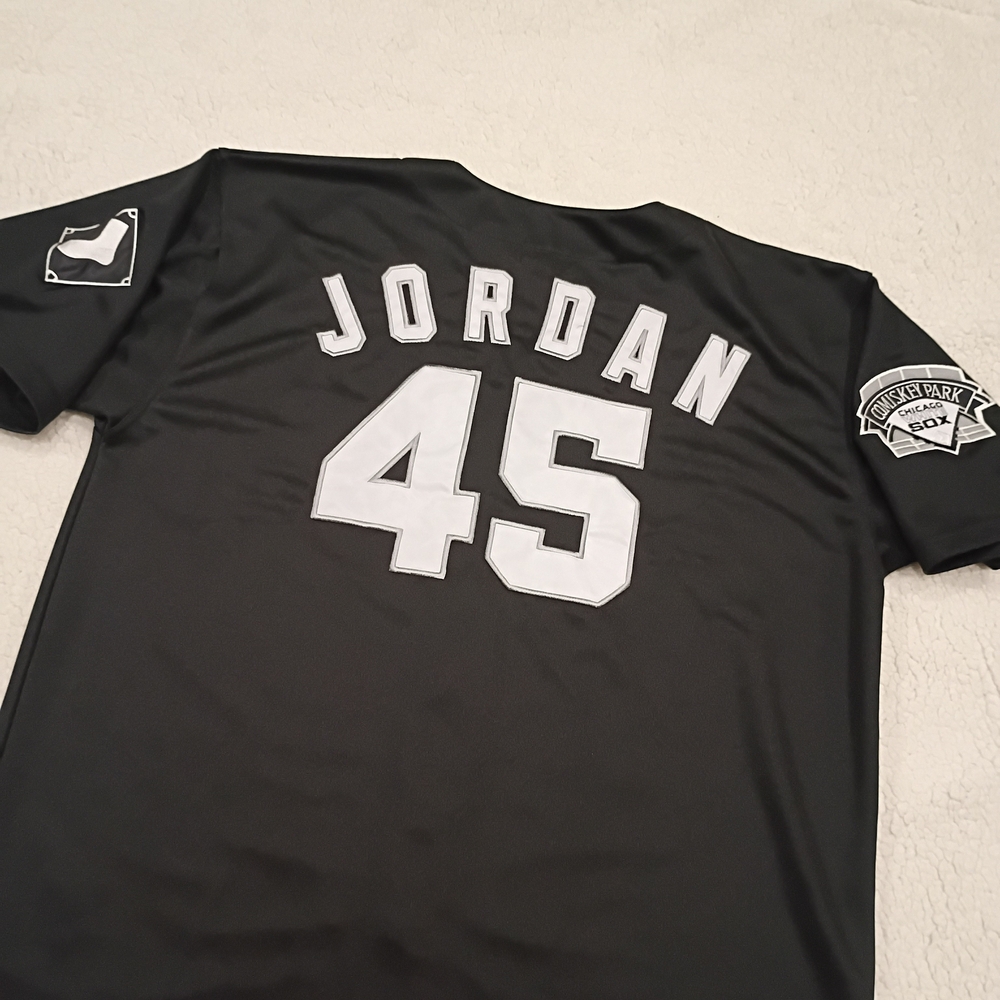 Michael Jordan Cooperstown Baseball Legends Chicago White Sox Jersey - Picture 6 of 9